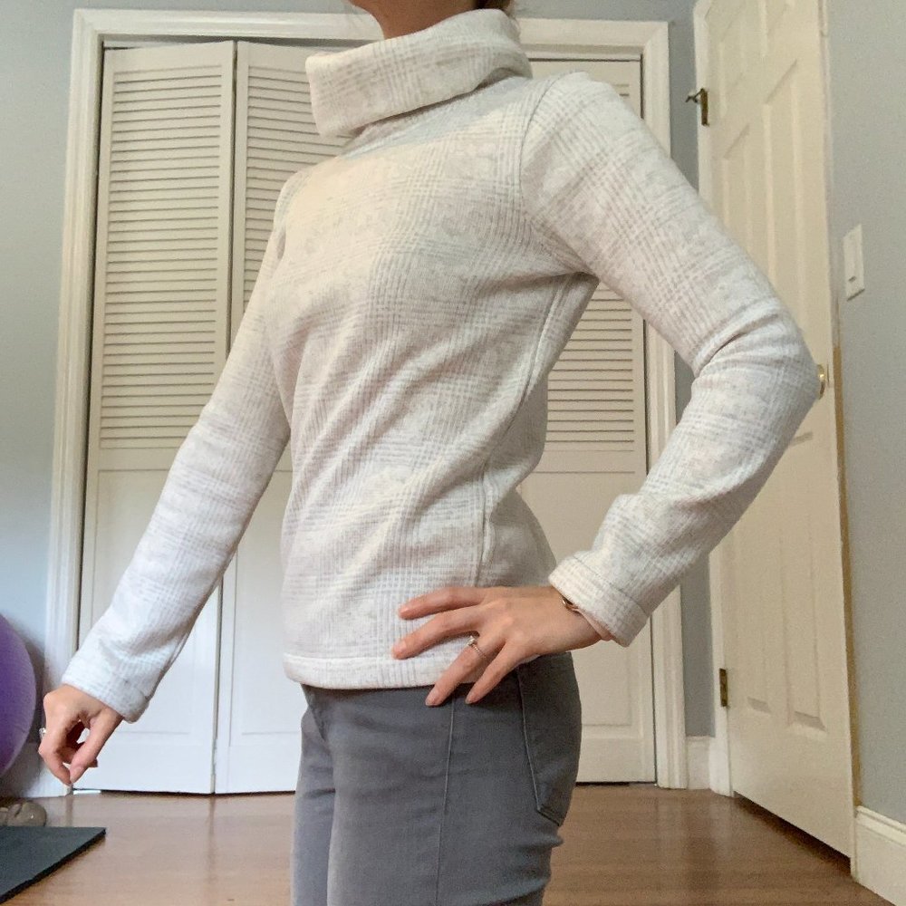 NWOT J. Crew Fleece Lined White & Tan Sweater XS